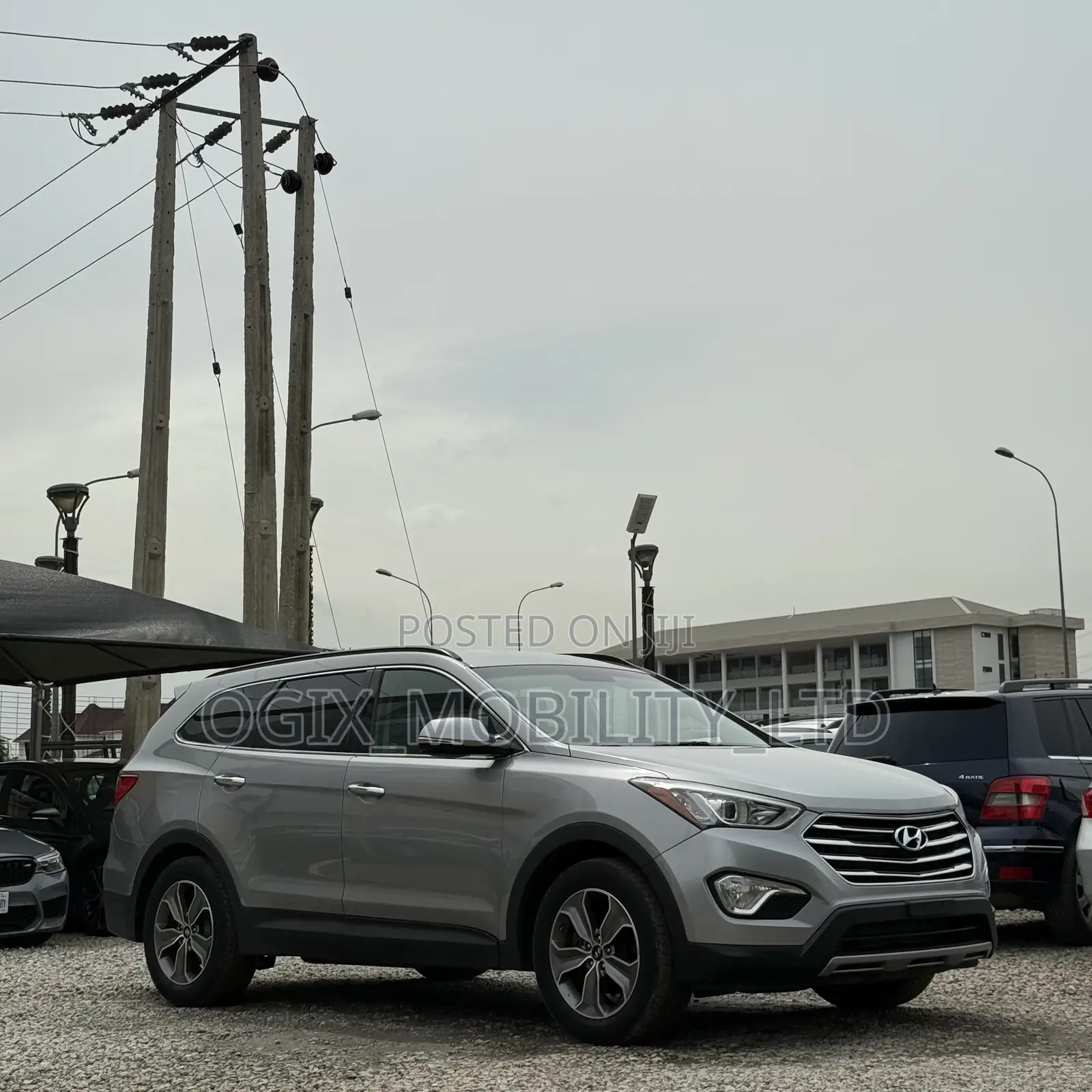Hyundai Santa Fe 2013 Gray