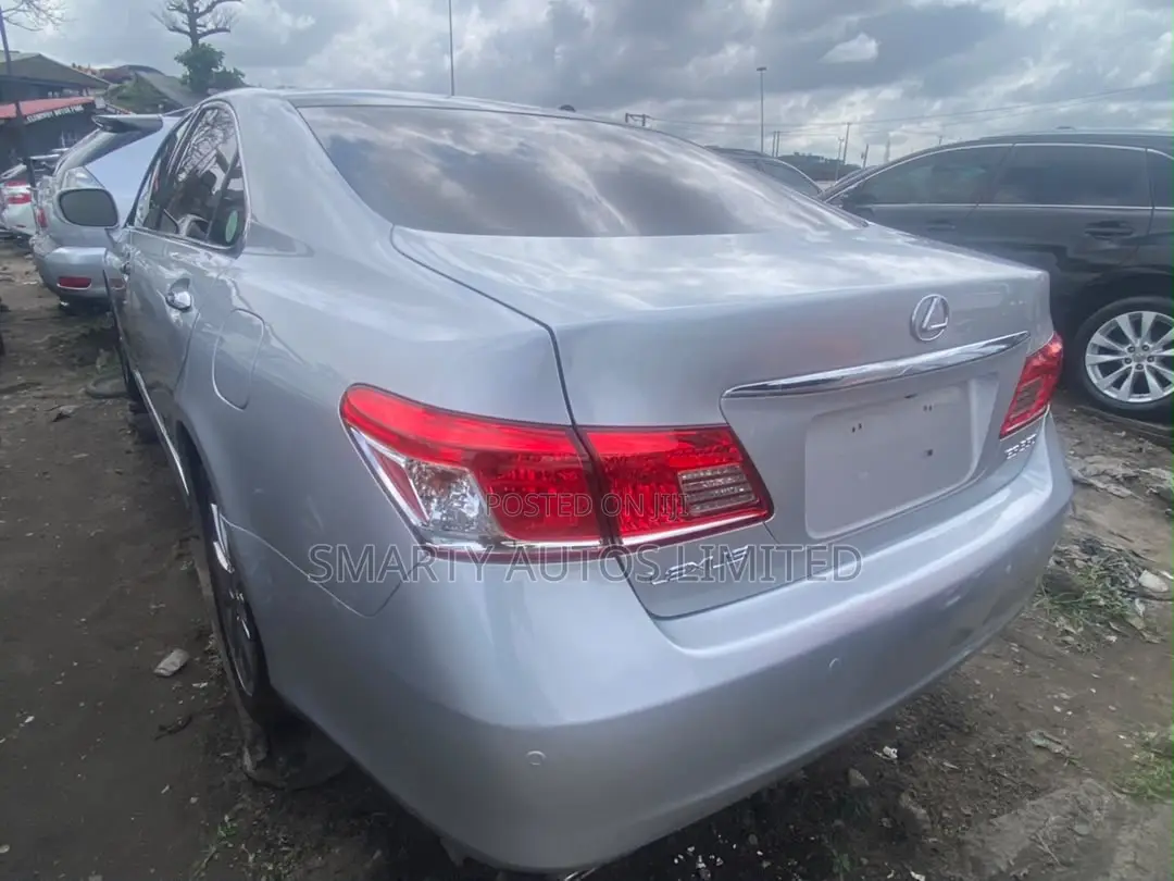 Lexus ES 350 2012 Silver