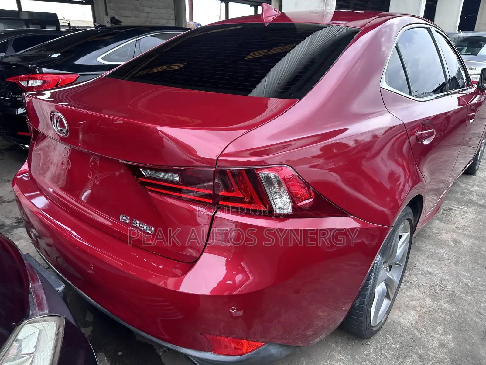 Lexus IS 350 AWD 2014 Red