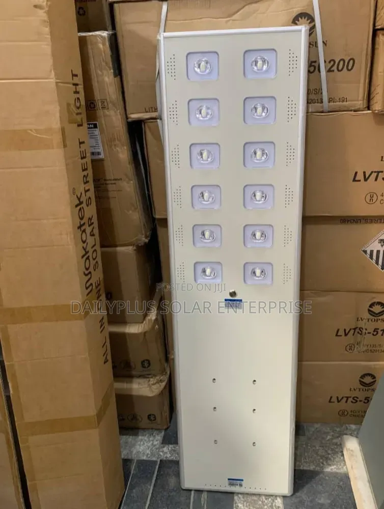 Wakatek 100watts All in One Solar Street Light