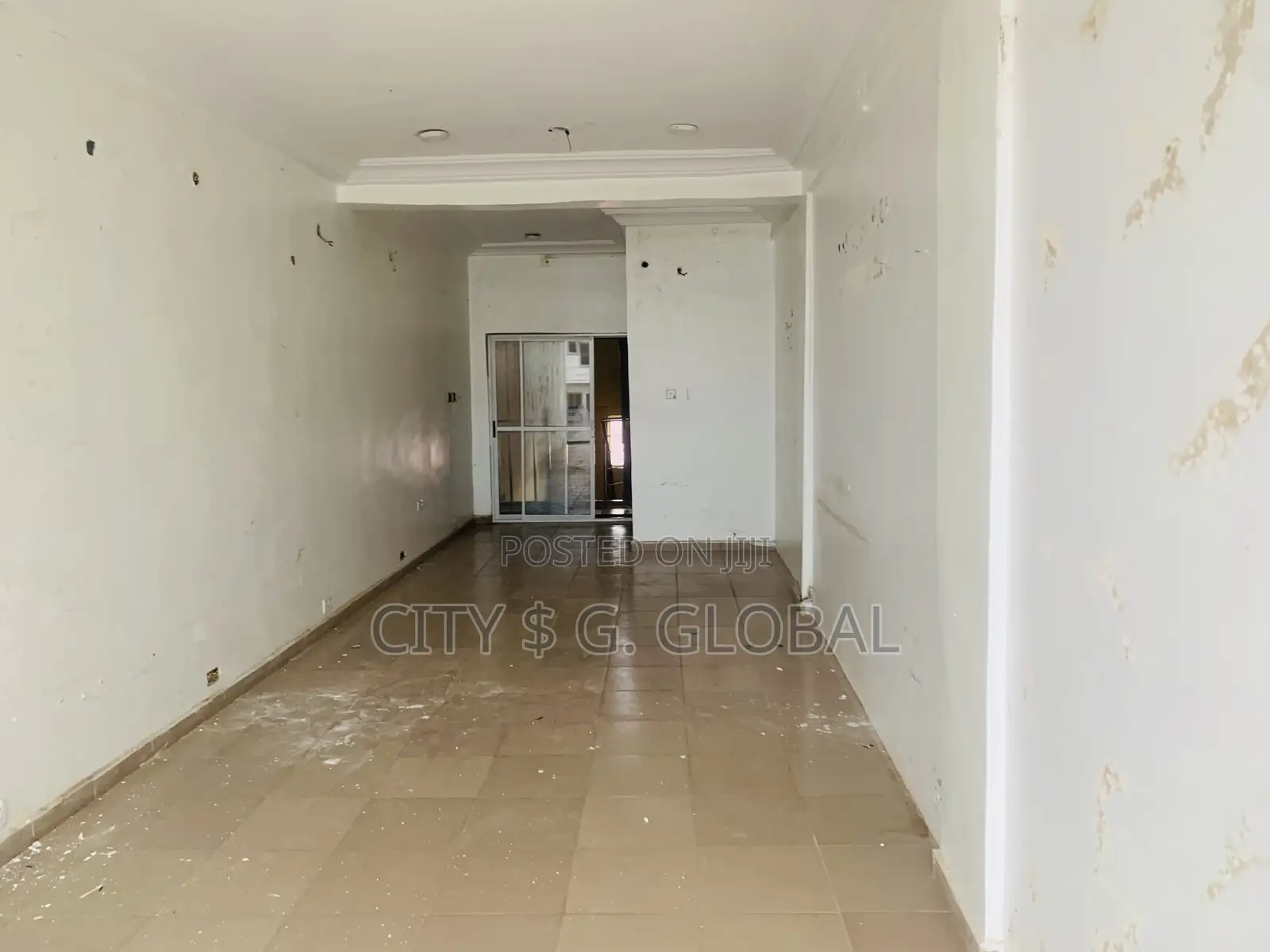 Shop Space in Gwarinpa for Rent