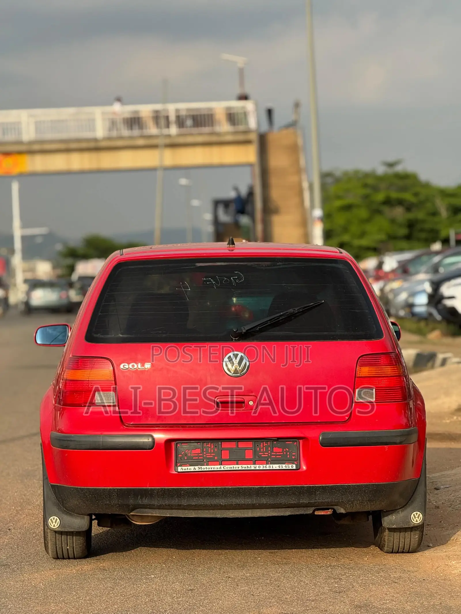 Volkswagen Golf 2005 Red