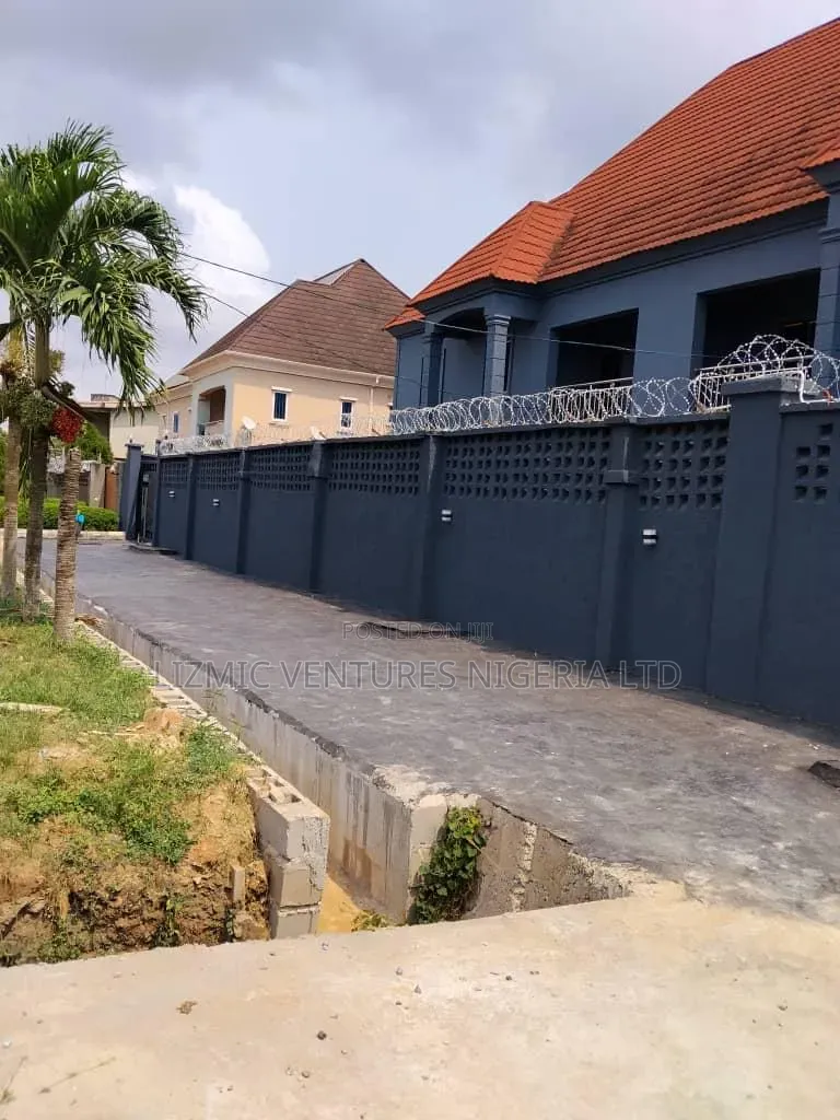 Furnished 4bdrm Duplex in Agbara for sale