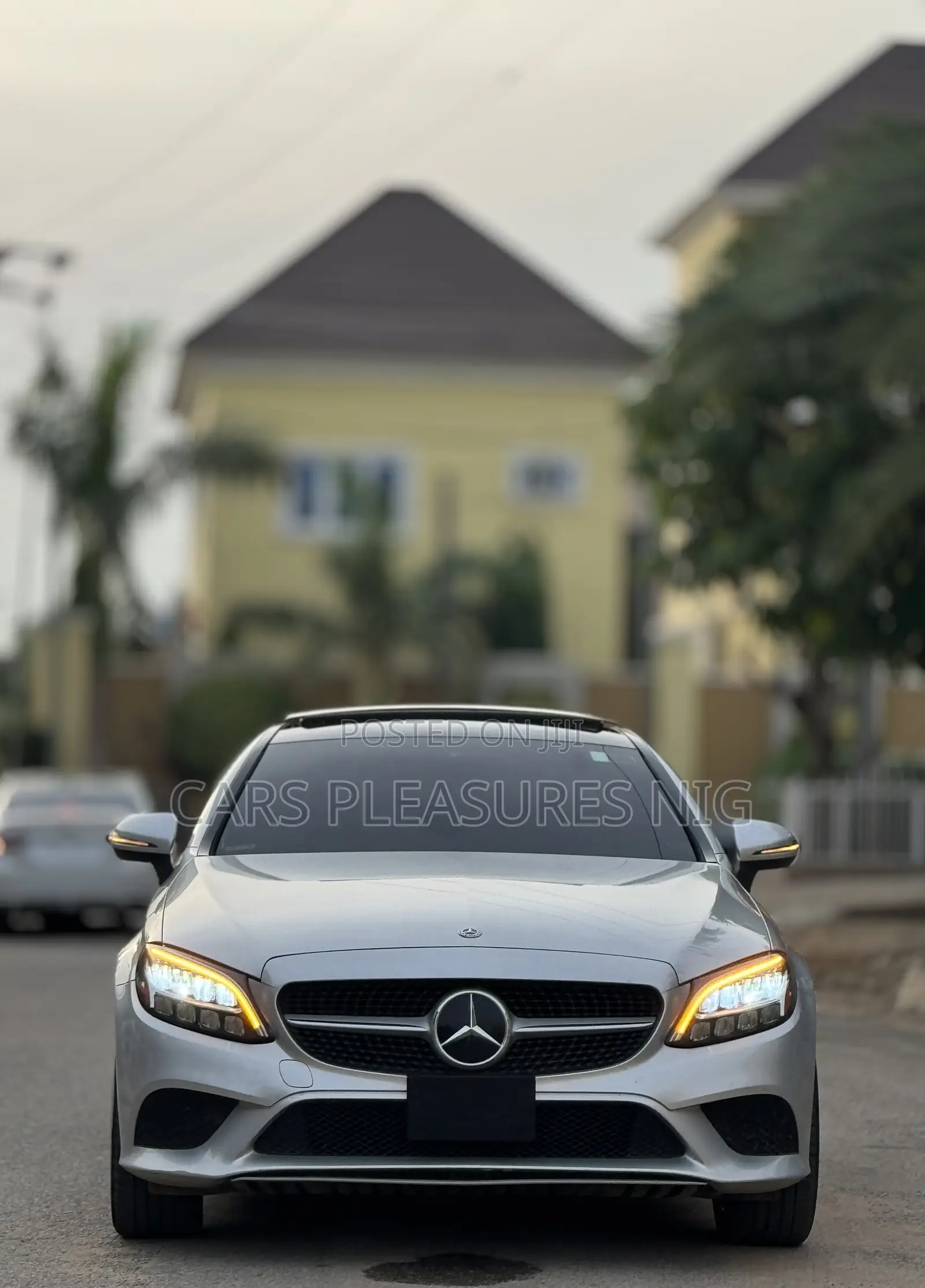 Mercedes-Benz C300 2020 Silver