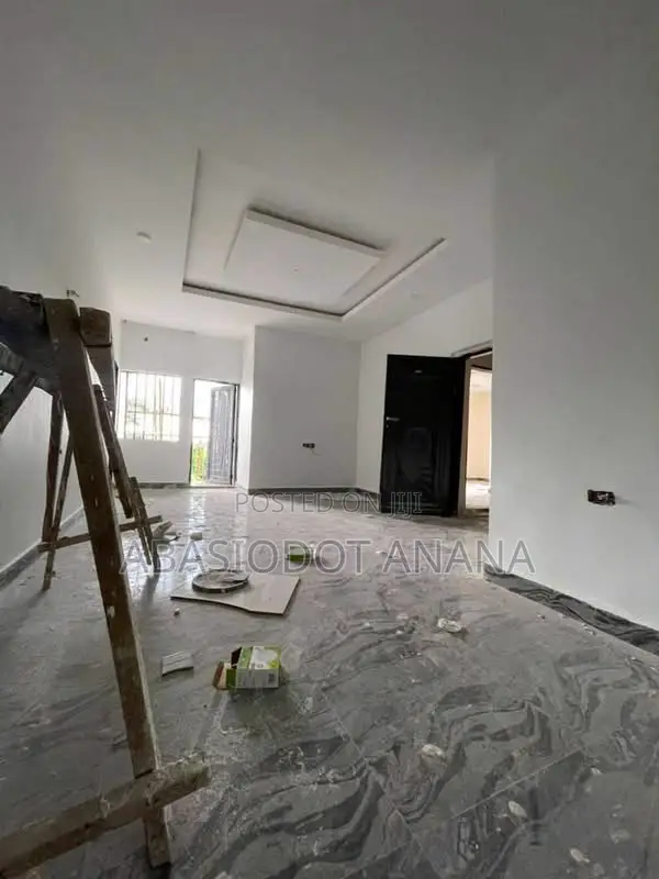 2bdrm Apartment in Ewethousing, Uyo for rent
