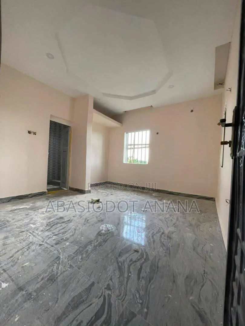 2bdrm Apartment in Ewethousing, Uyo for rent