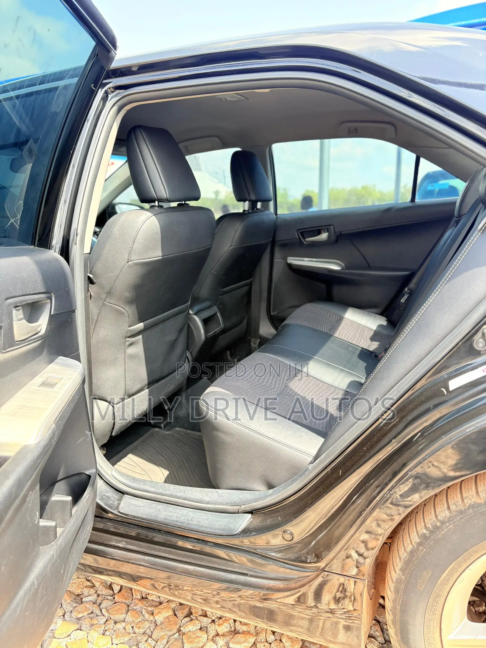 Toyota Camry SE 4dr Sedan (2.5L 4cyl 6A) 2013 Black