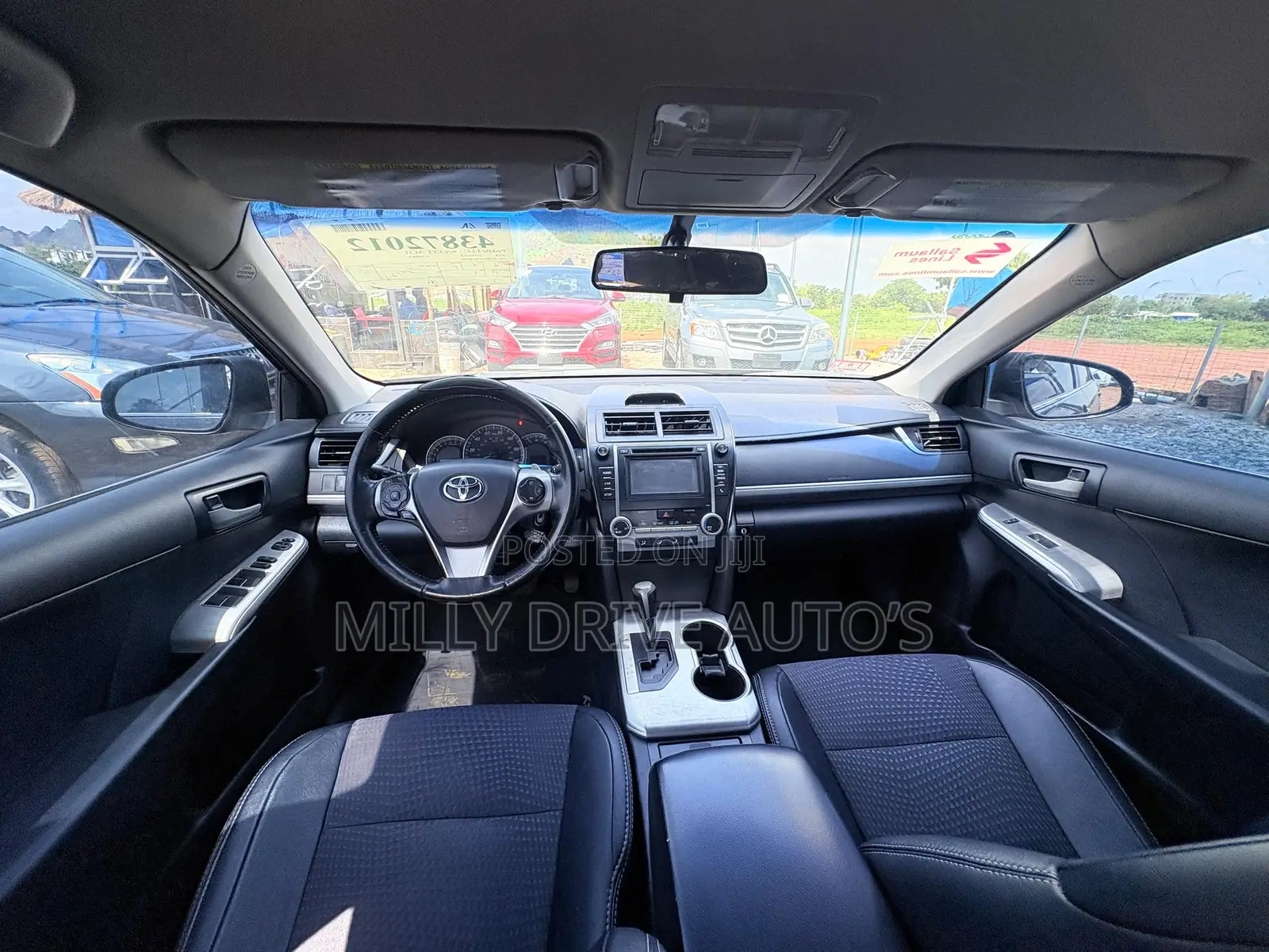 Toyota Camry SE 4dr Sedan (2.5L 4cyl 6A) 2013 Black