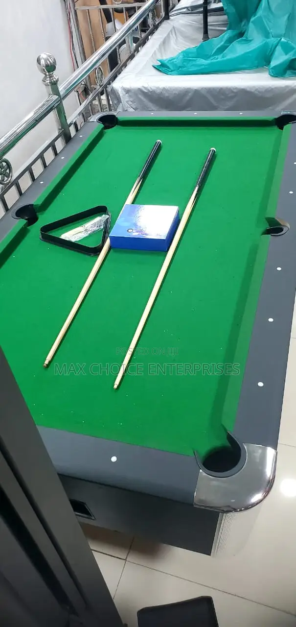 7fit Brand New American Fitness Marble Coin Snooker Table