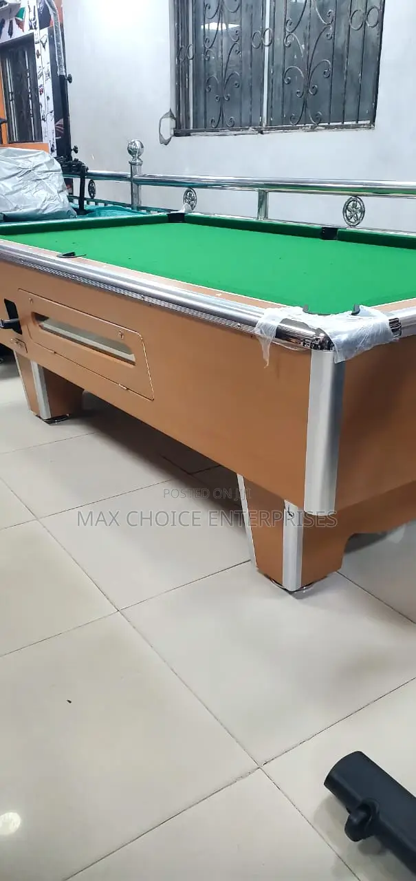 American Fitness Coin and Marble Snooker Board (British)