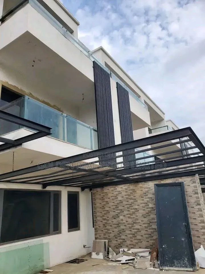 4bdrm Duplex in Katampe Extension for sale
