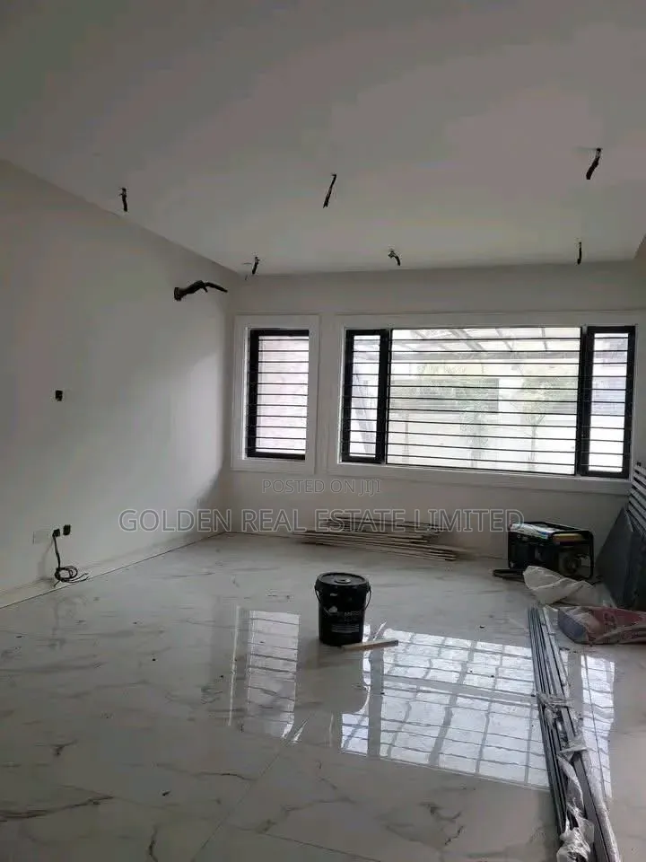 5bdrm Duplex in Katampe Extension for sale