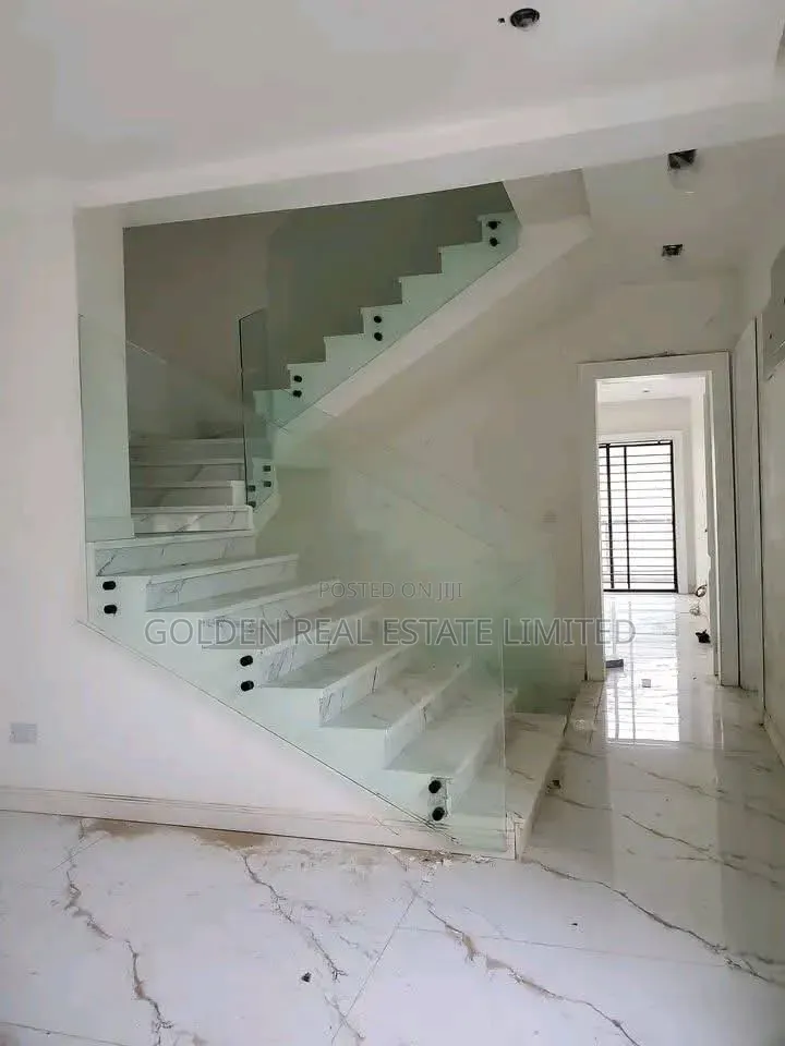 5bdrm Duplex in Katampe Extension for sale