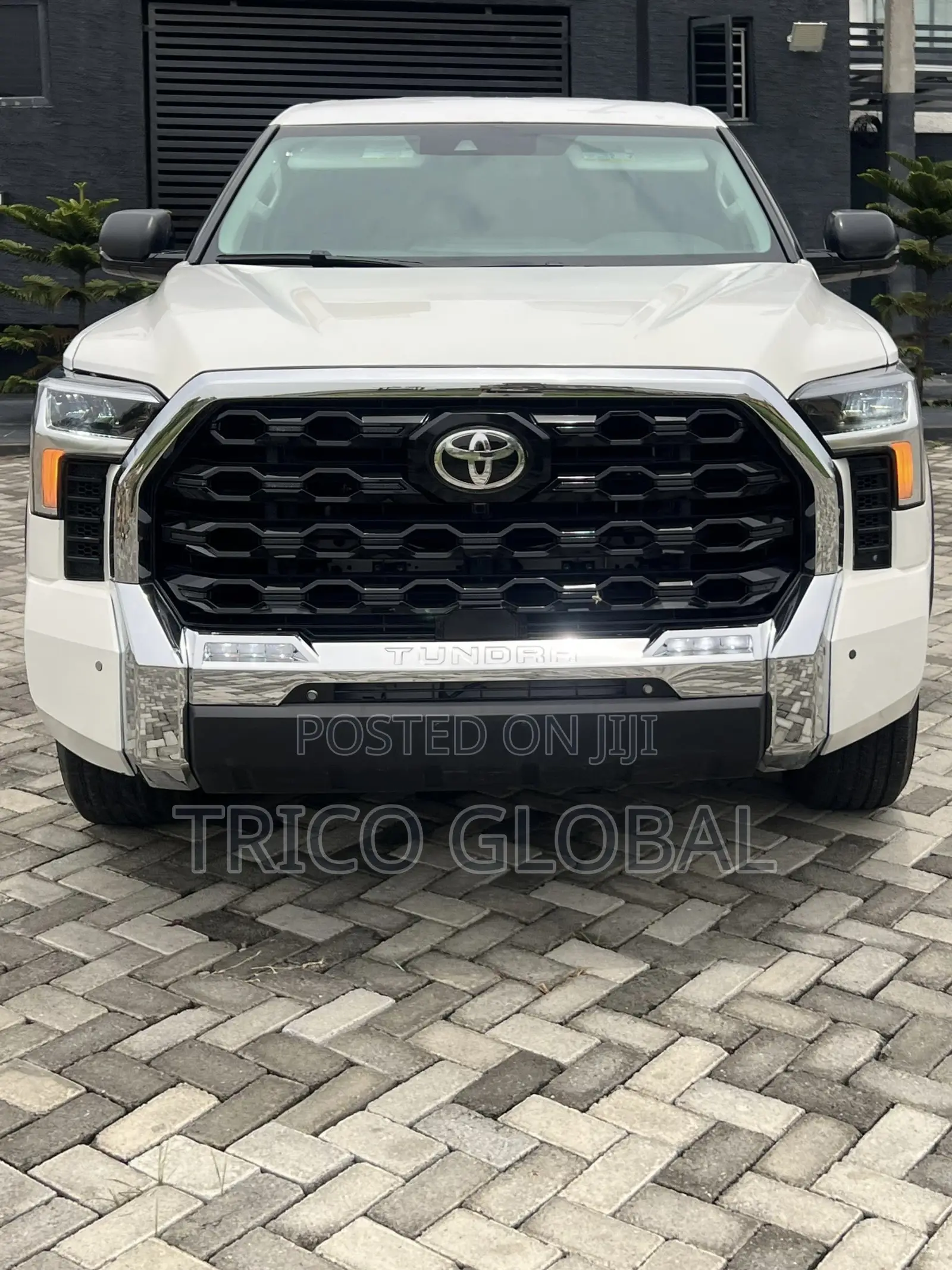 Toyota Tundra Limited 5.7L V8 4x4 CrewMax 5.6 ft. box 145.7 in. WB 2020