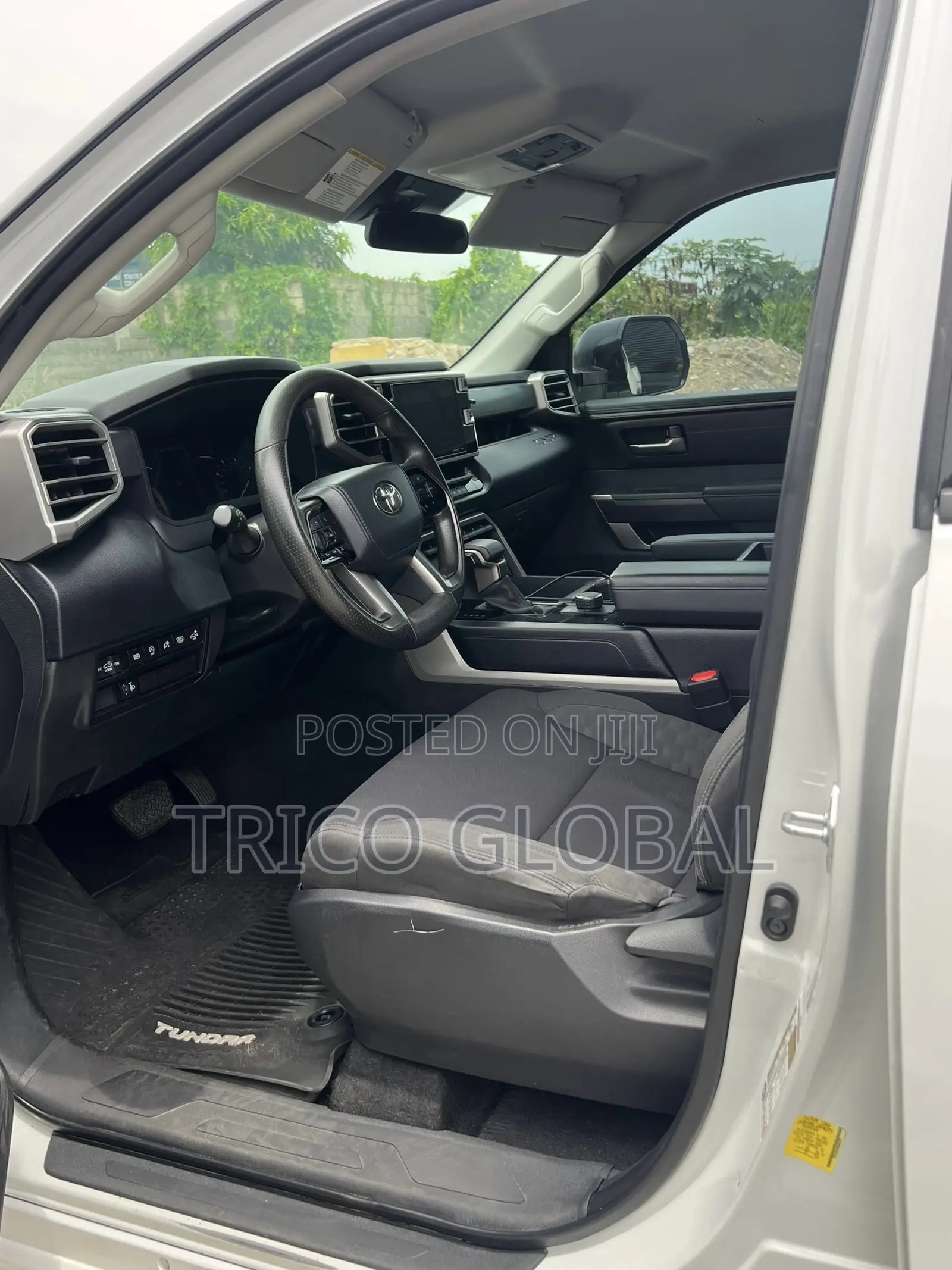 Toyota Tundra Limited 5.7L V8 4x4 CrewMax 5.6 ft. box 145.7 in. WB 2020