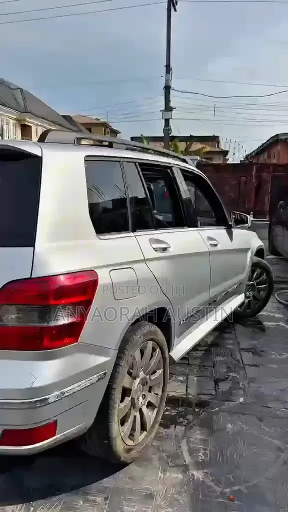 Mercedes-Benz GLK-Class 2011 Silver