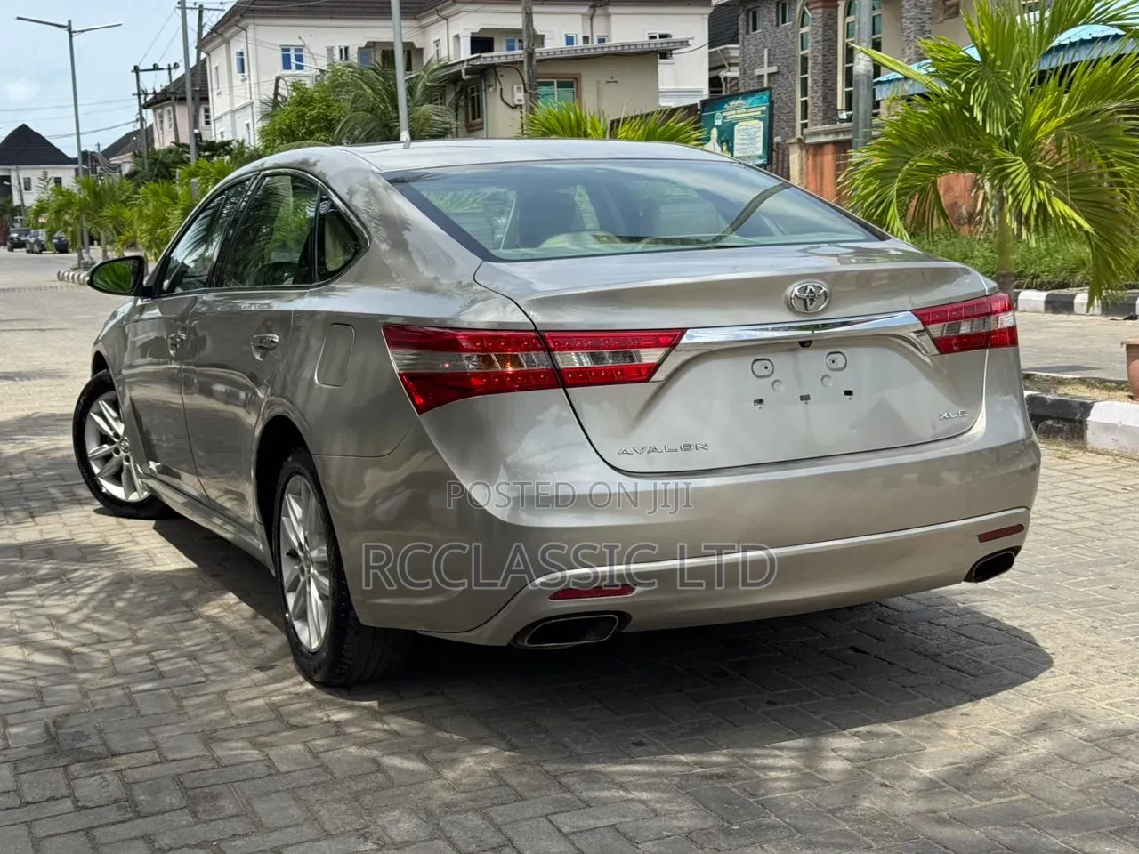 Toyota Avalon 2014 Gold