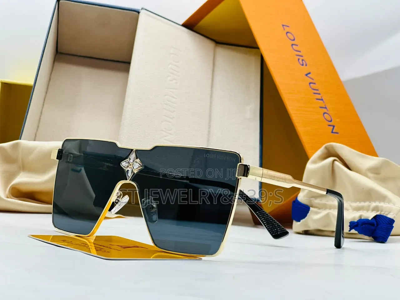 Original Sunglasses for Women's Dior/Miumiu/Hermes Available in Store
