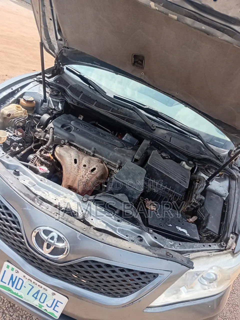 Toyota Camry SE 4dr Sedan (2.4L 4cyl 5A) 2009 Gray