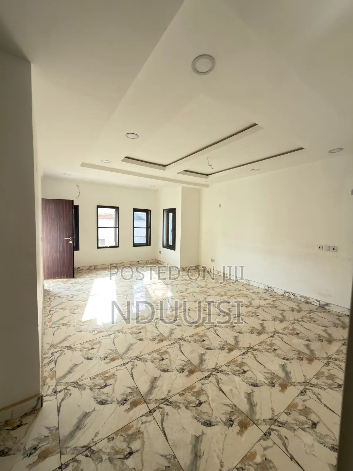 4bdrm Townhouse/Terrace in Wuse 2 for sale