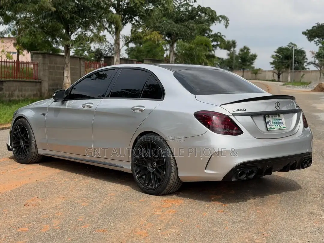 Mercedes-Benz C400 4Matic AWD Sedan (3.0L V6 7A) 2015 Gray