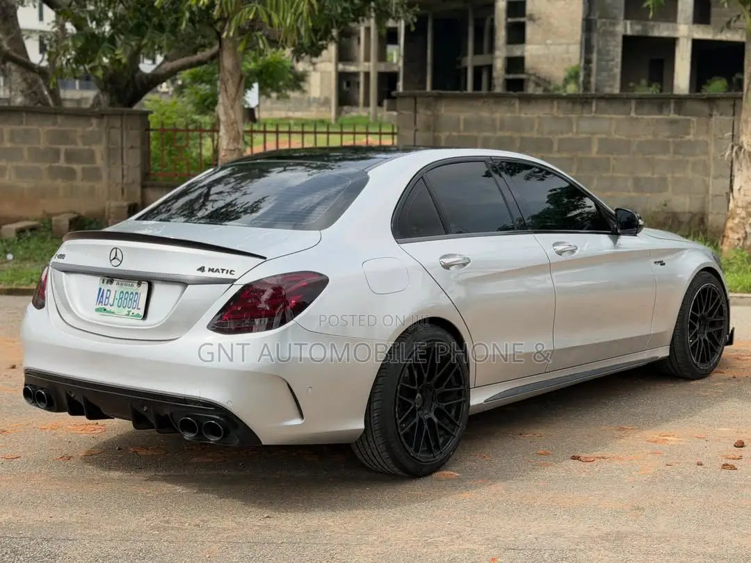 Mercedes-Benz C400 4Matic AWD Sedan (3.0L V6 7A) 2015 Gray