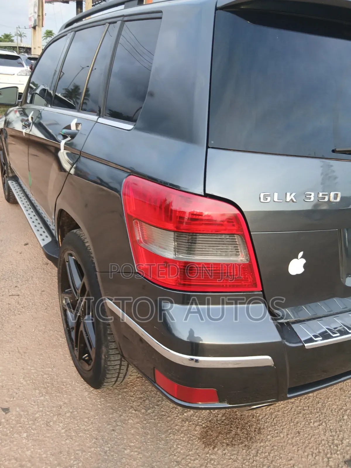 Mercedes-Benz GLK-Class 2011 Gray