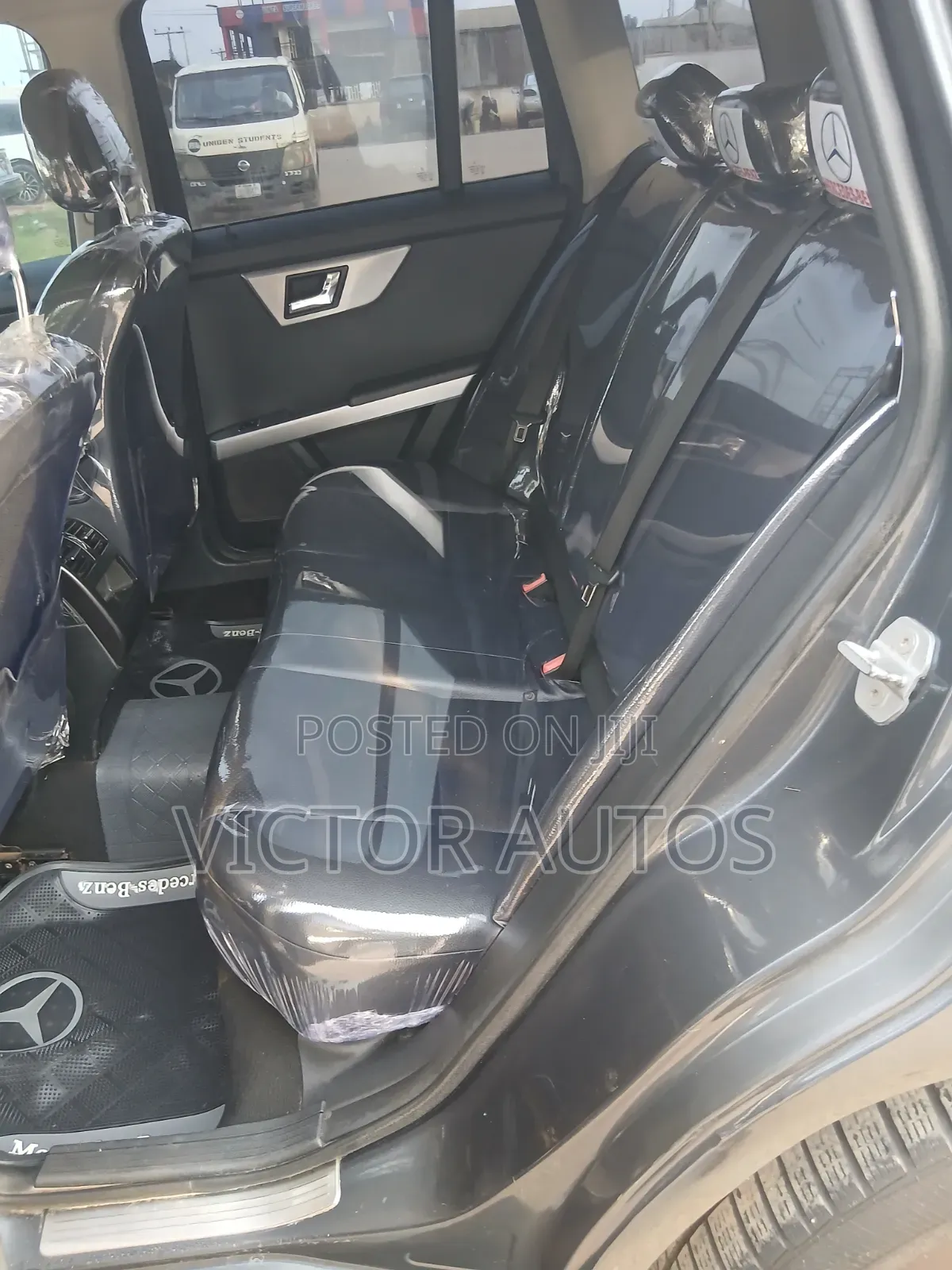 Mercedes-Benz GLK-Class 2011 Gray