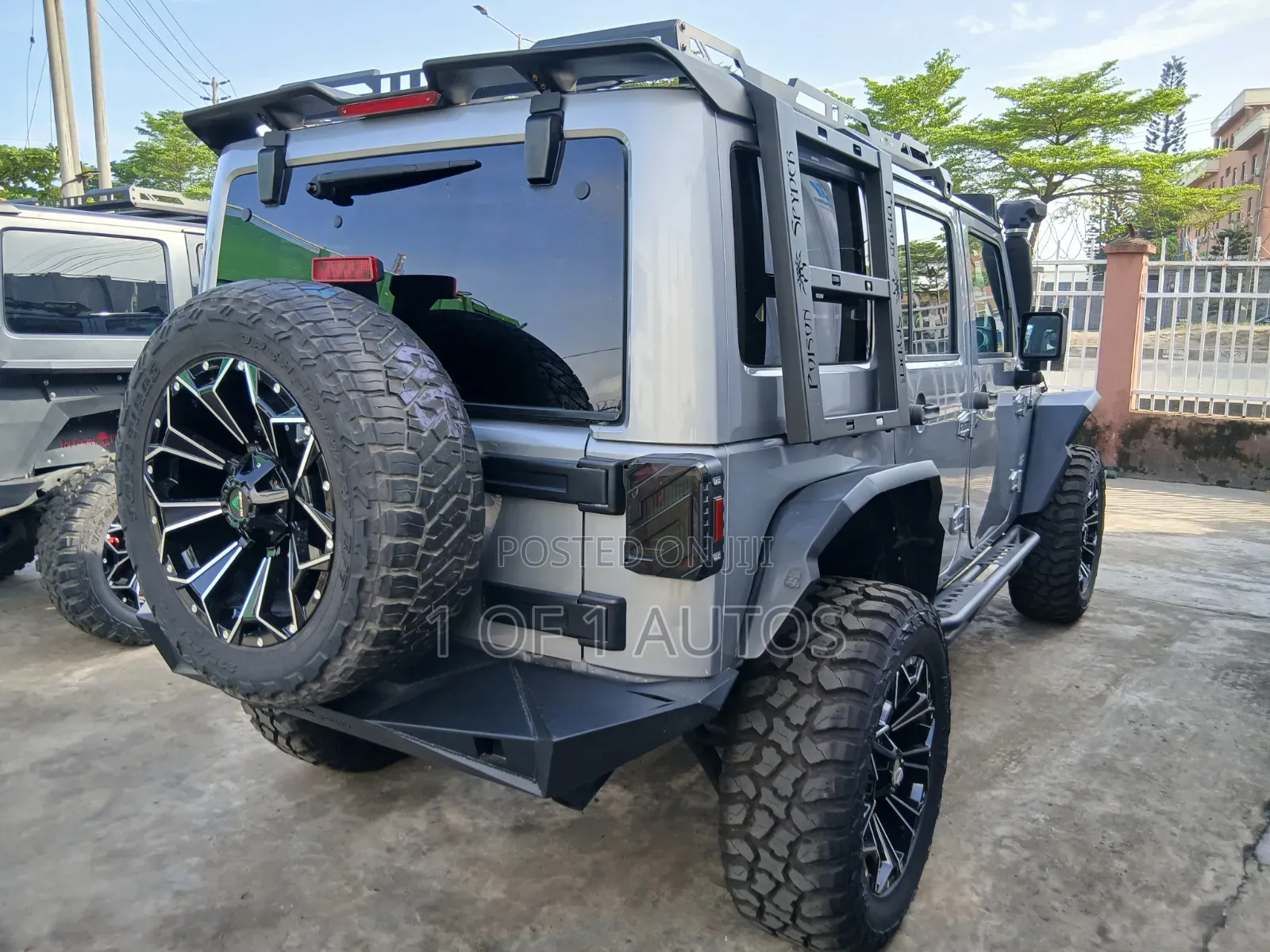Jeep Wrangler Sahara 2dr SUV 4WD (3.6L 6cyl 6M) 2015 Gray