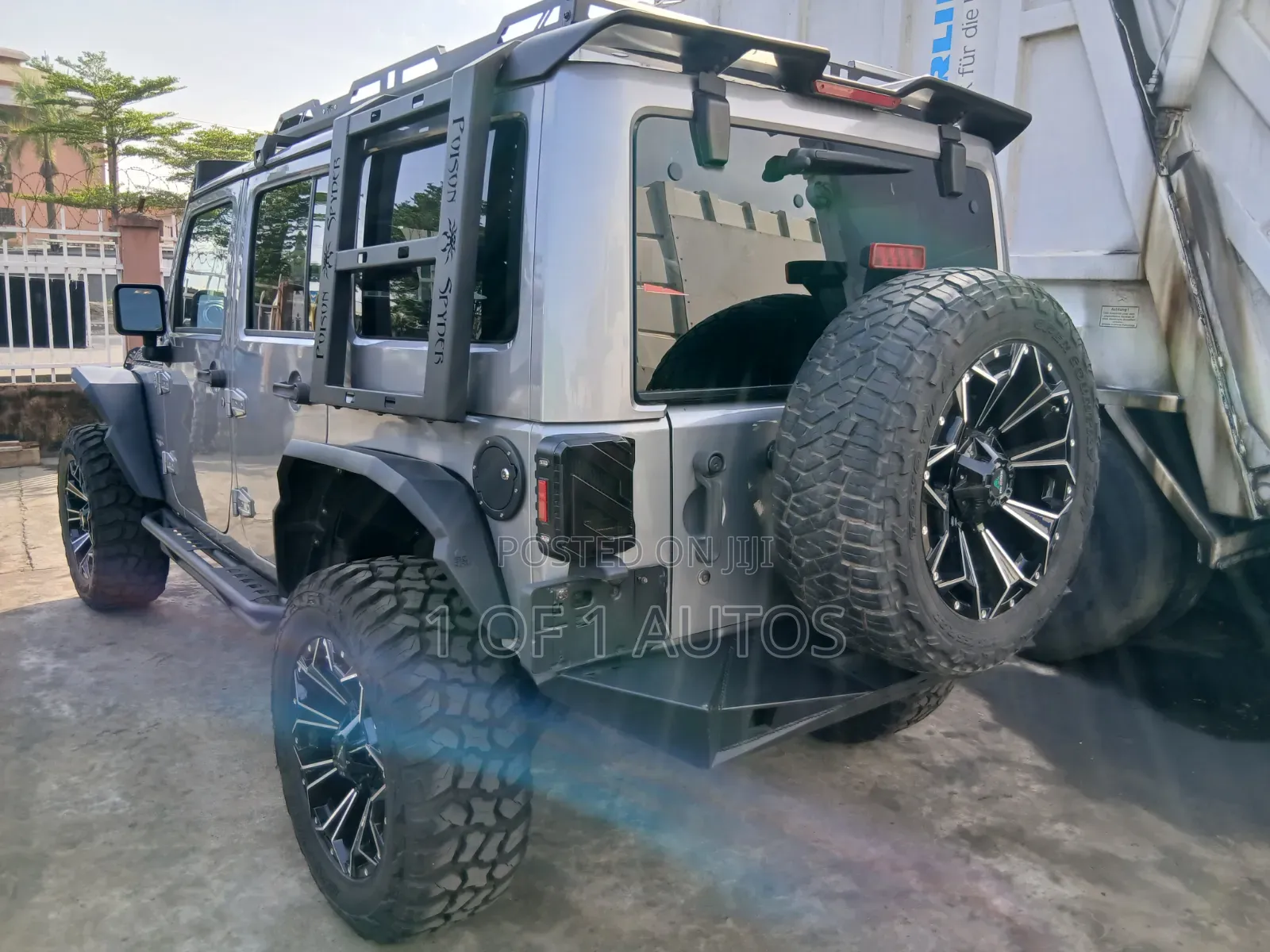 Jeep Wrangler Sahara 2dr SUV 4WD (3.6L 6cyl 6M) 2015 Gray