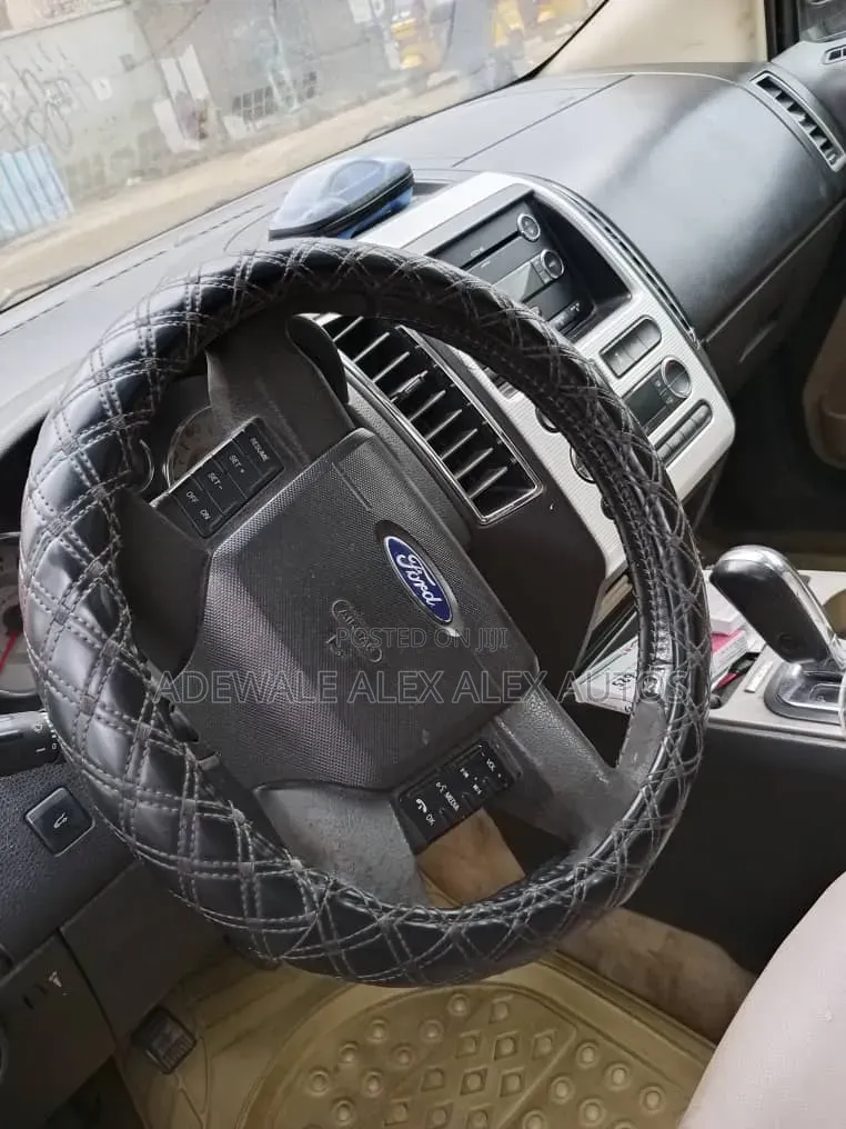 Ford Edge 2009 Orange