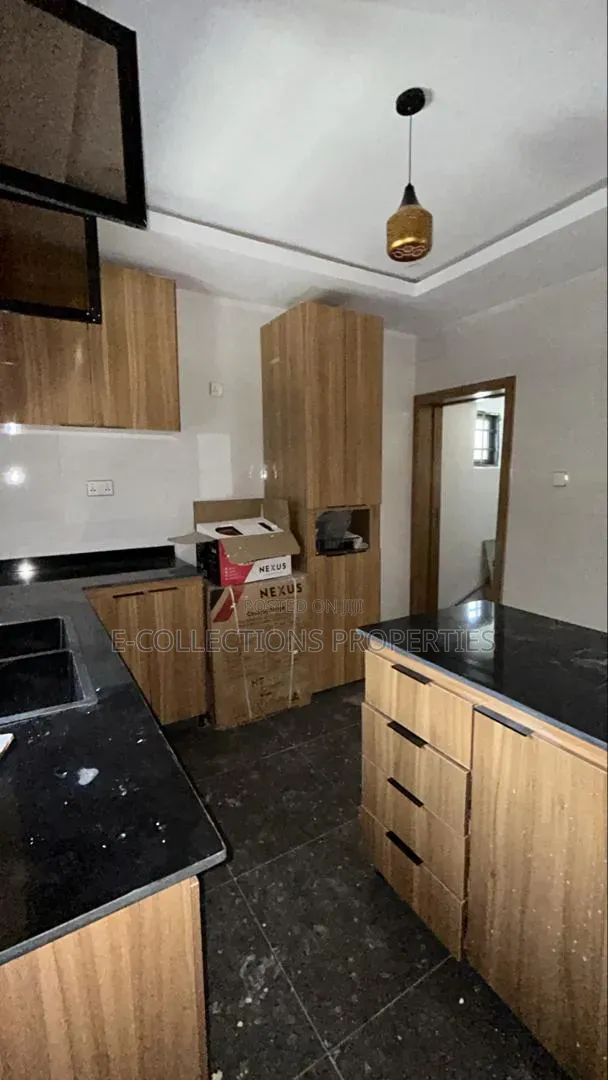 3bdrm Duplex in Greenwich Gardens, Ketu-Alapere for sale