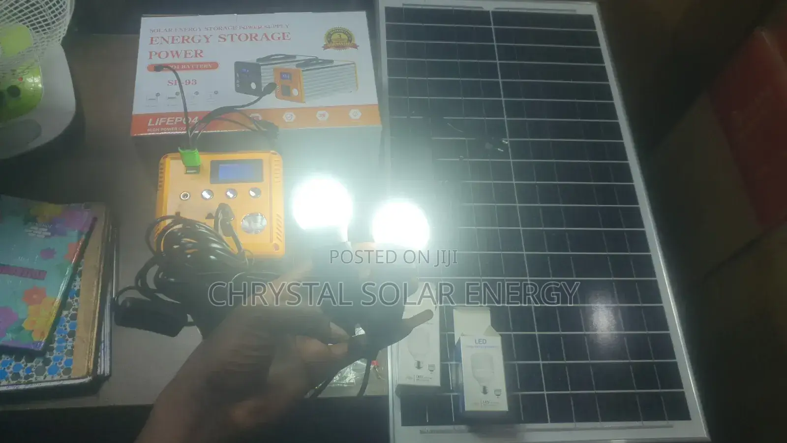 Brand New 300watts Solar Generator,With Free Solar Panel Bulbs