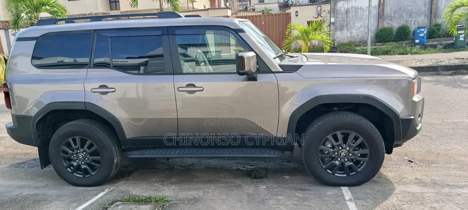 Toyota Land Cruiser Prado 2024