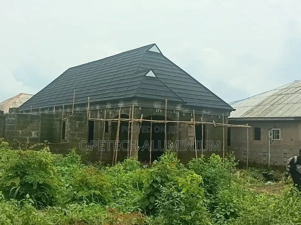 Stone Tiles Roofing Material