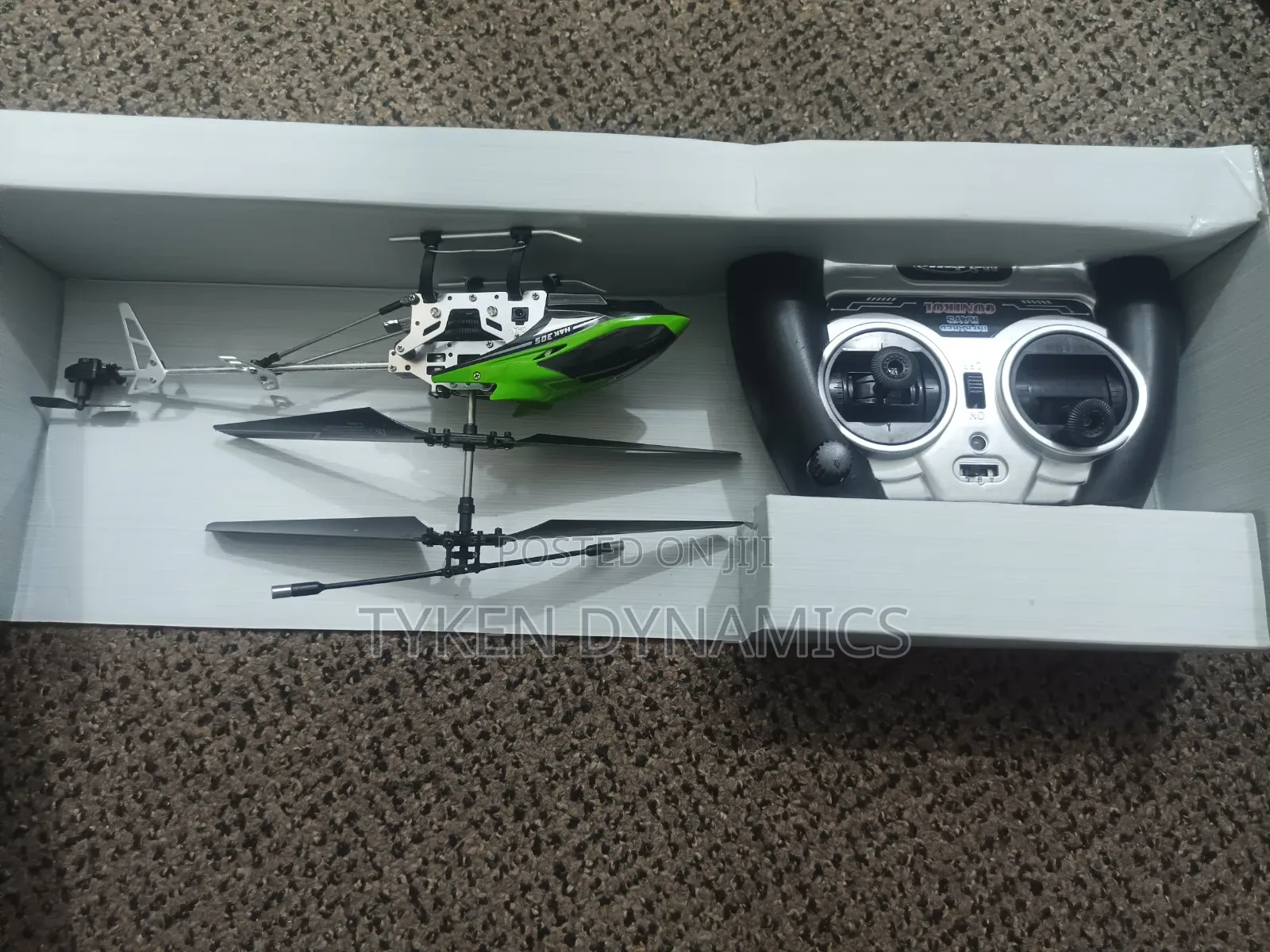 Hak 305 Helicopter With Control Channel