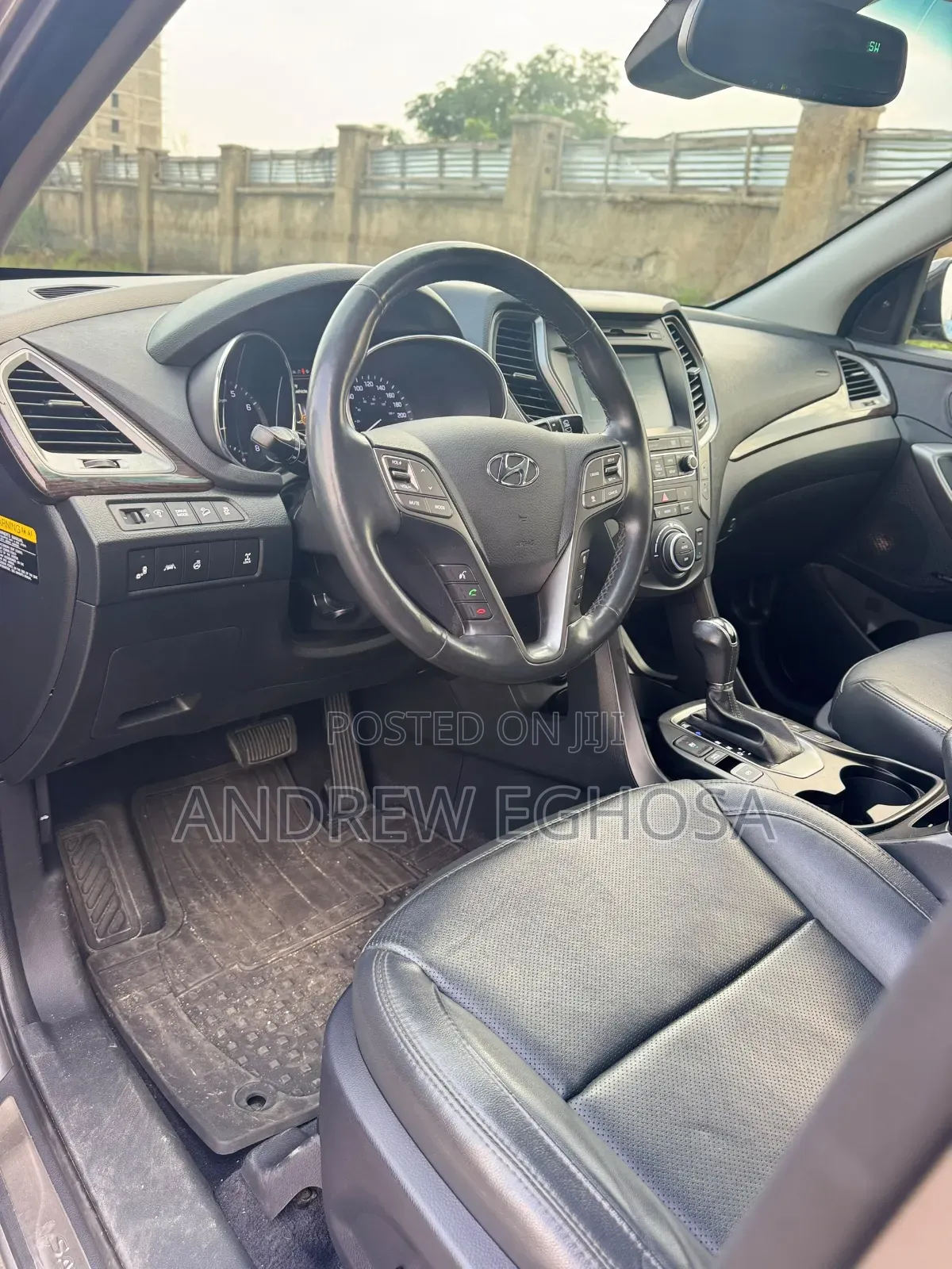 Hyundai Santa Fe 2018 Gray
