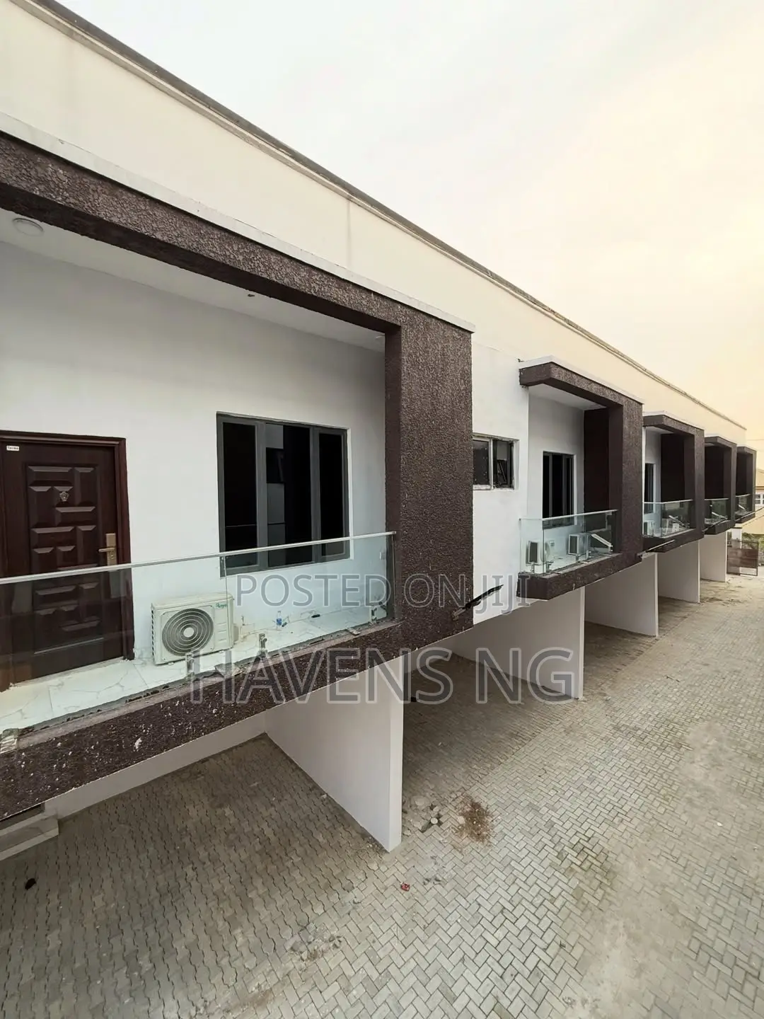 4bdrm Duplex in Sangotedo for sale