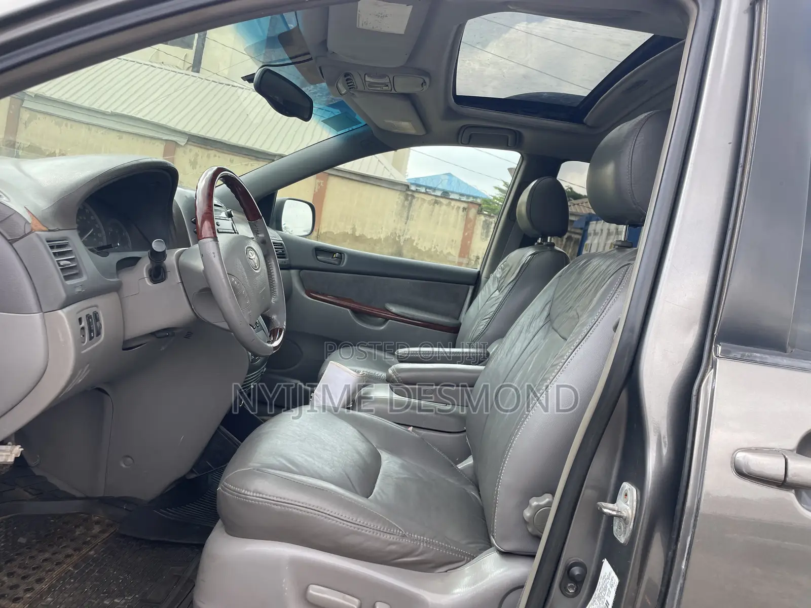 Toyota Sienna XLE Limited AWD 2005 Gray