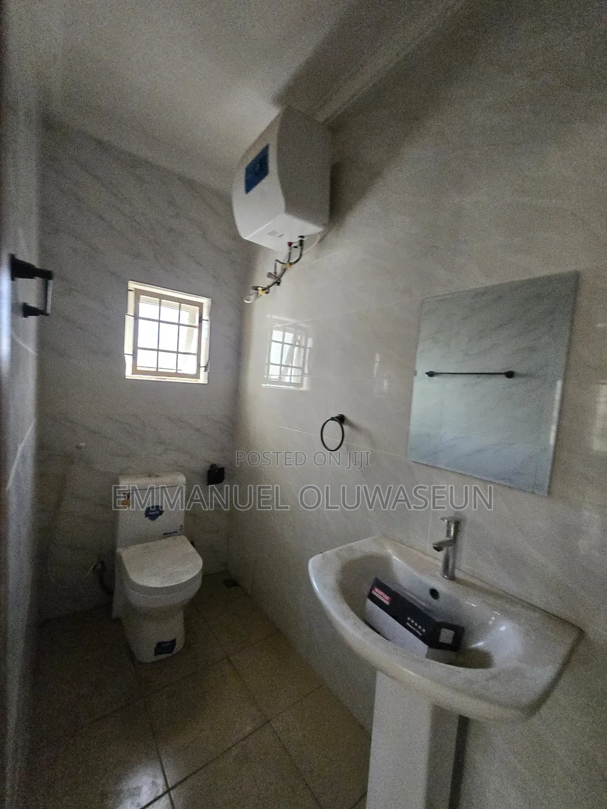 6bdrm Duplex in Guzape District for sale