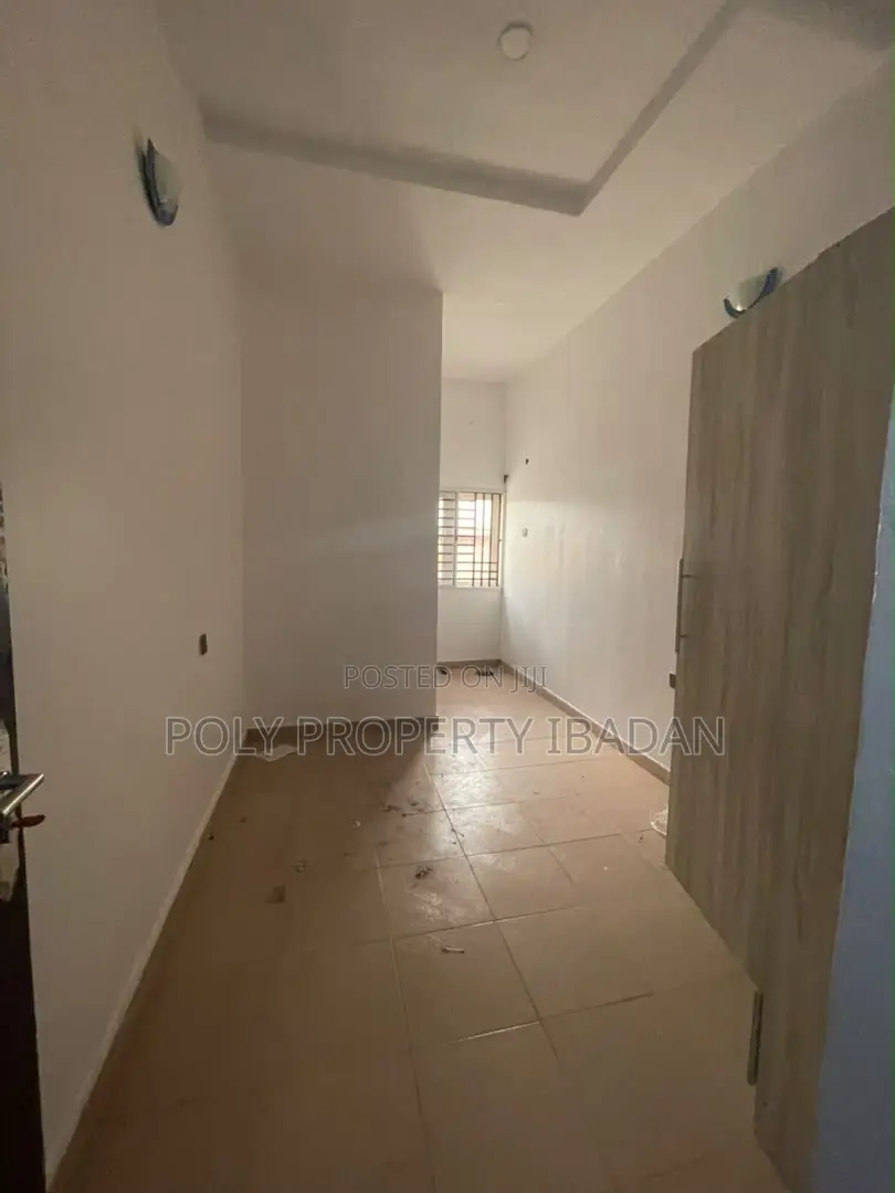 2bdrm Apartment in White Gate Estate for rent