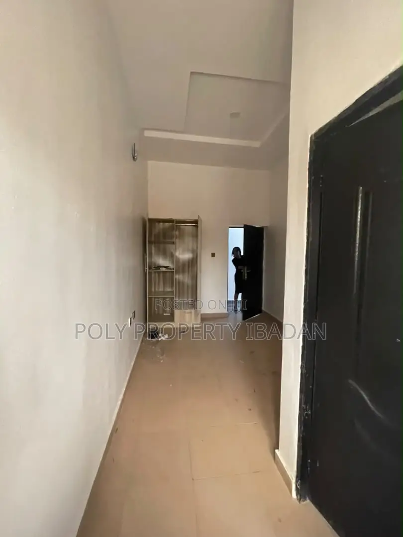 2bdrm Apartment in White Gate Estate for rent