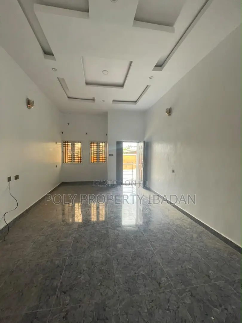 2bdrm Apartment in White Gate Estate for rent