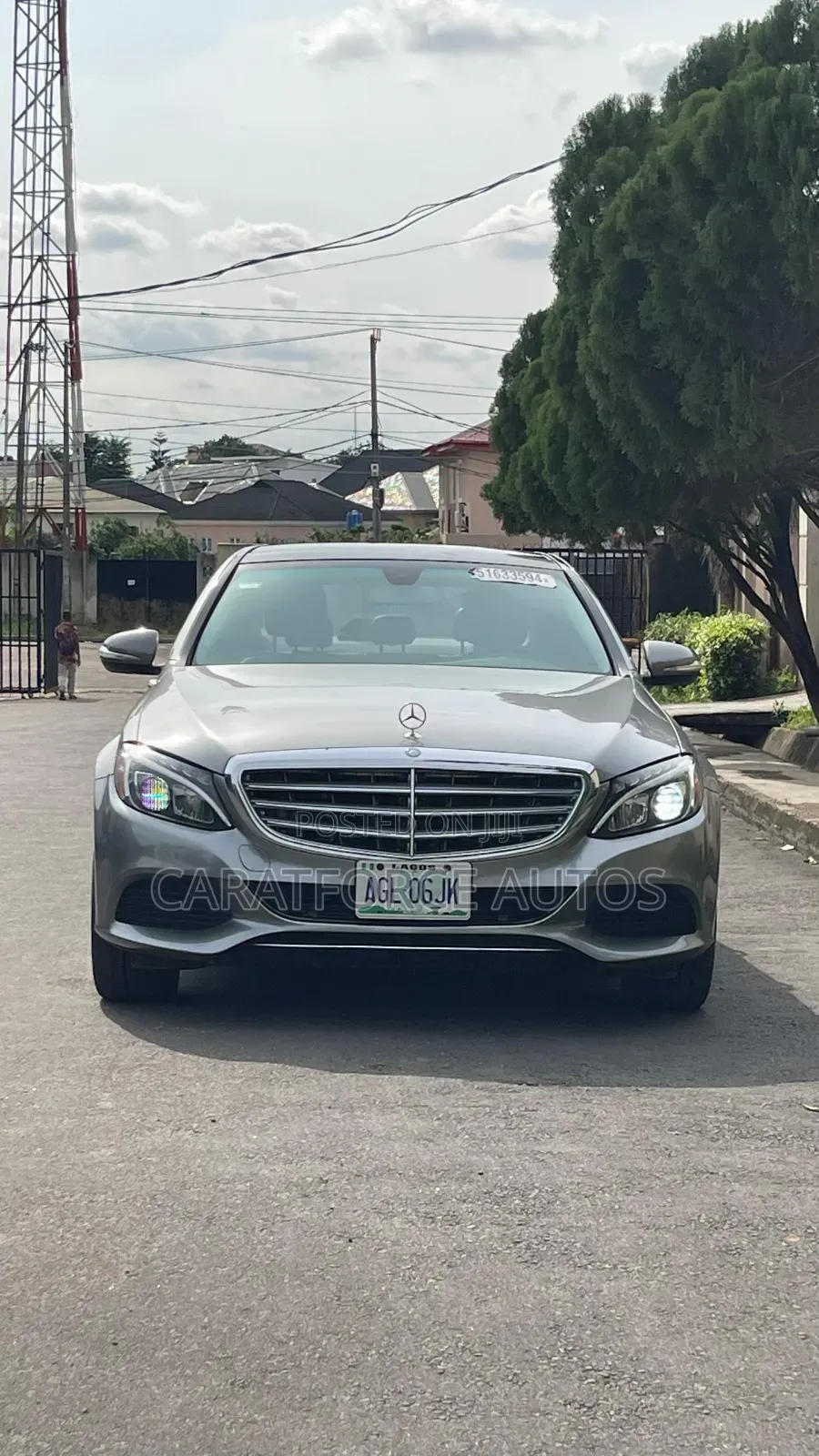 Mercedes-Benz C300 Luxury 4dr AWD 4Matic Sedan (2.0L 4cyl 7A) 2015 Gray