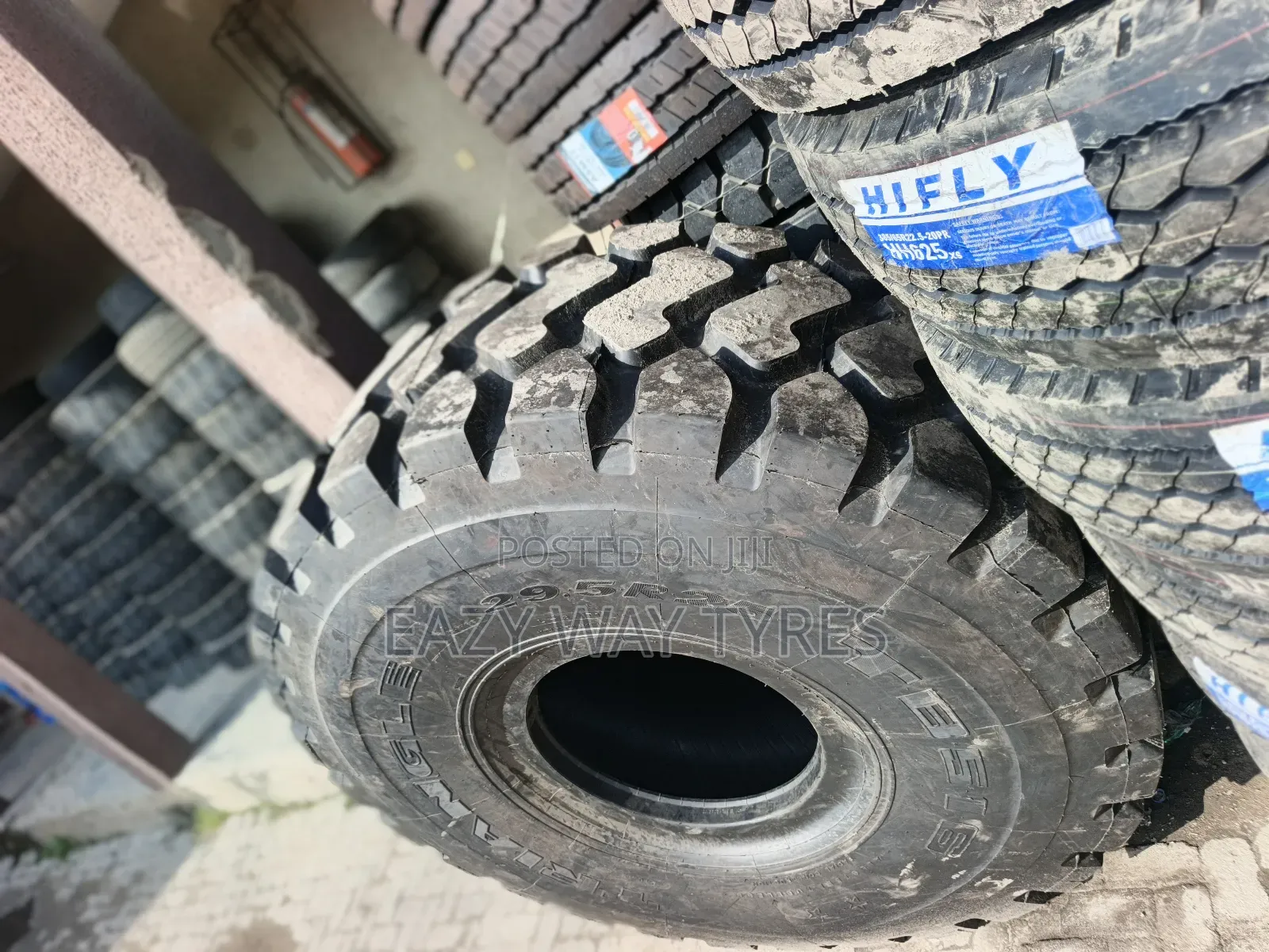 Original Caterpillar Tyres and Kind of Tyres at a Good Price