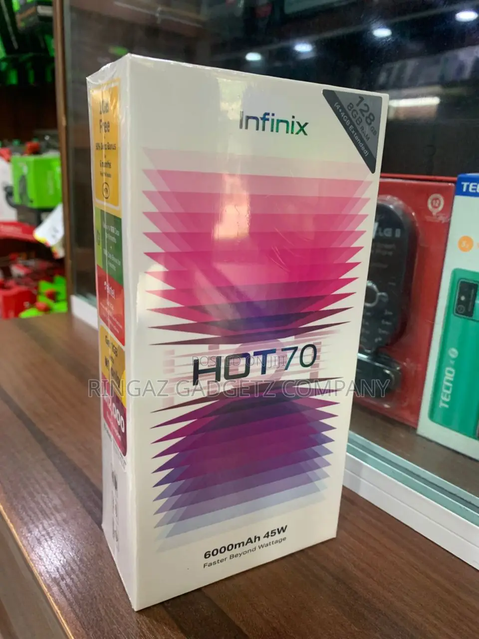 New Infinix Hot 70 128 GB Black
