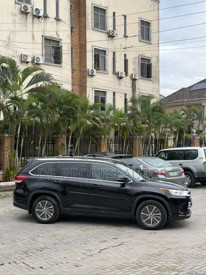 Toyota Highlander 2019 Black
