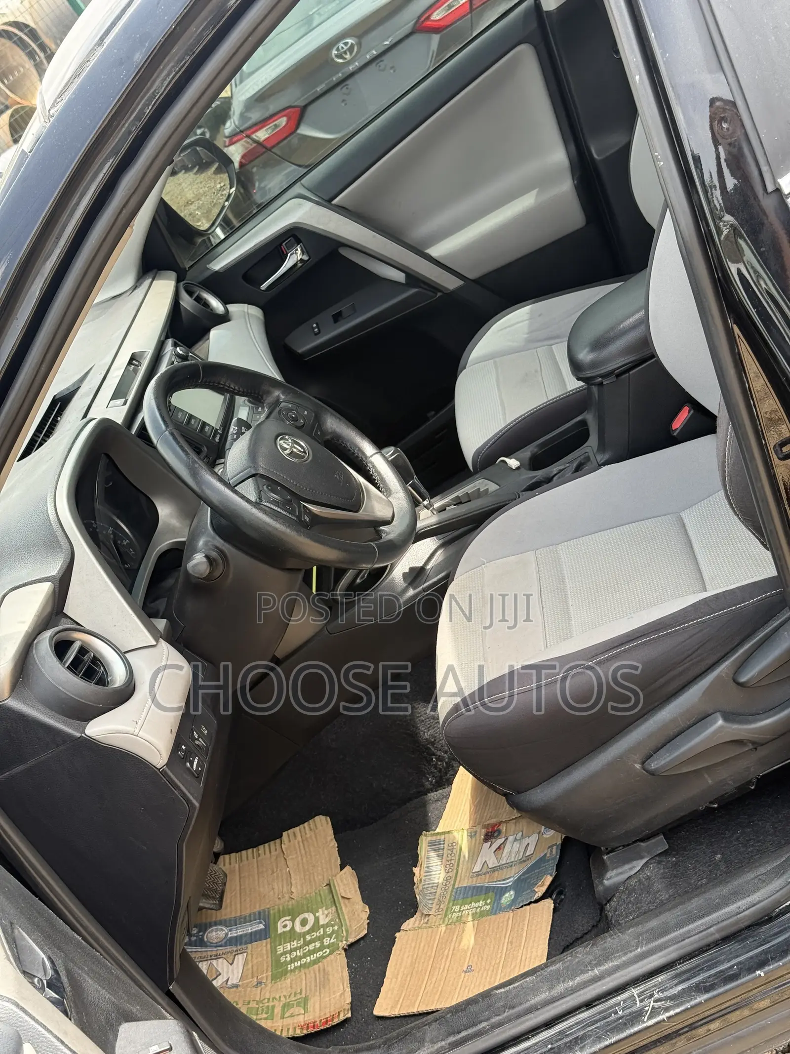 Toyota RAV4 XLE 4dr SUV AWD (2.5L 4cyl 6A) 2018 Black