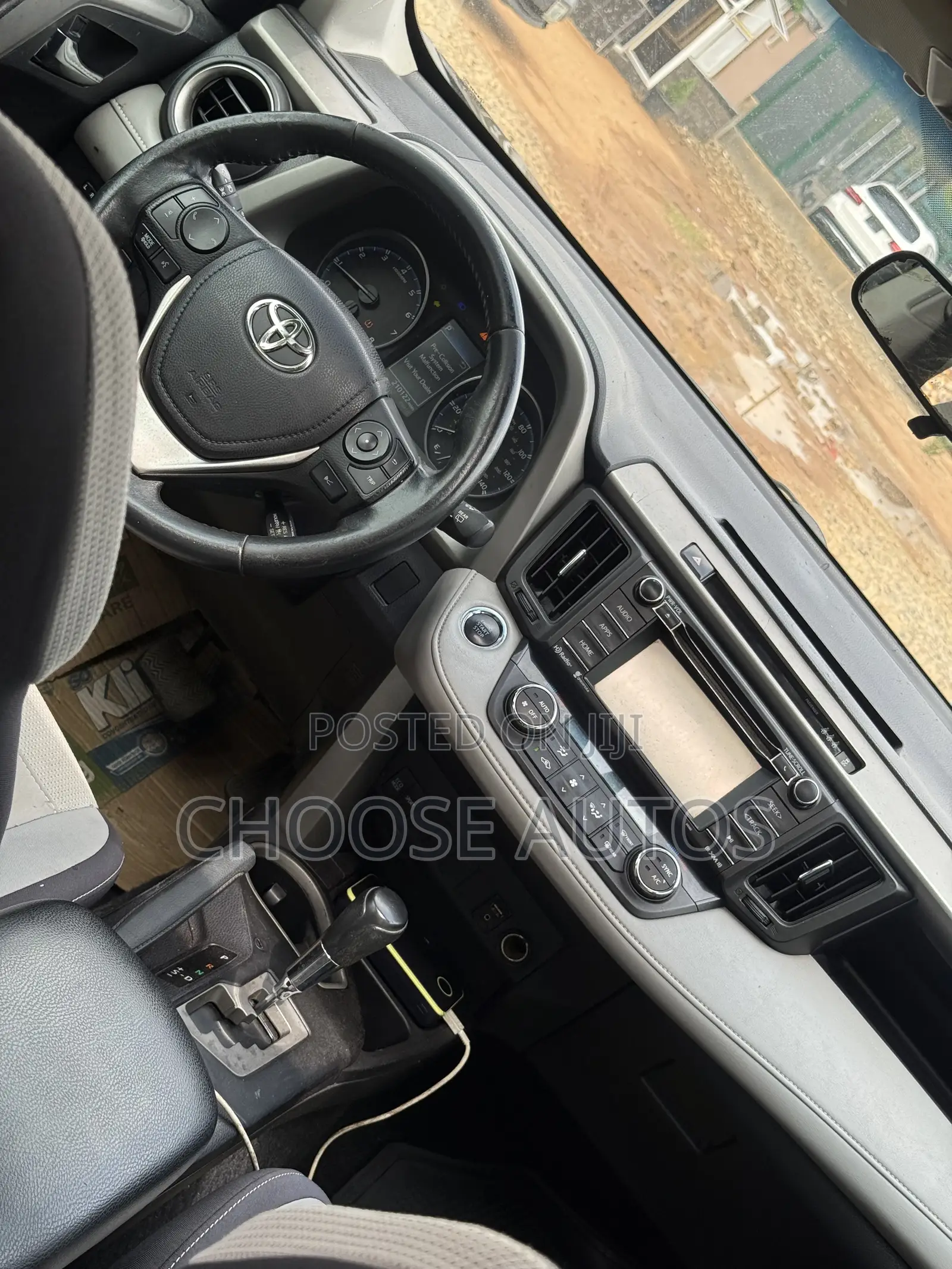 Toyota RAV4 XLE 4dr SUV AWD (2.5L 4cyl 6A) 2018 Black
