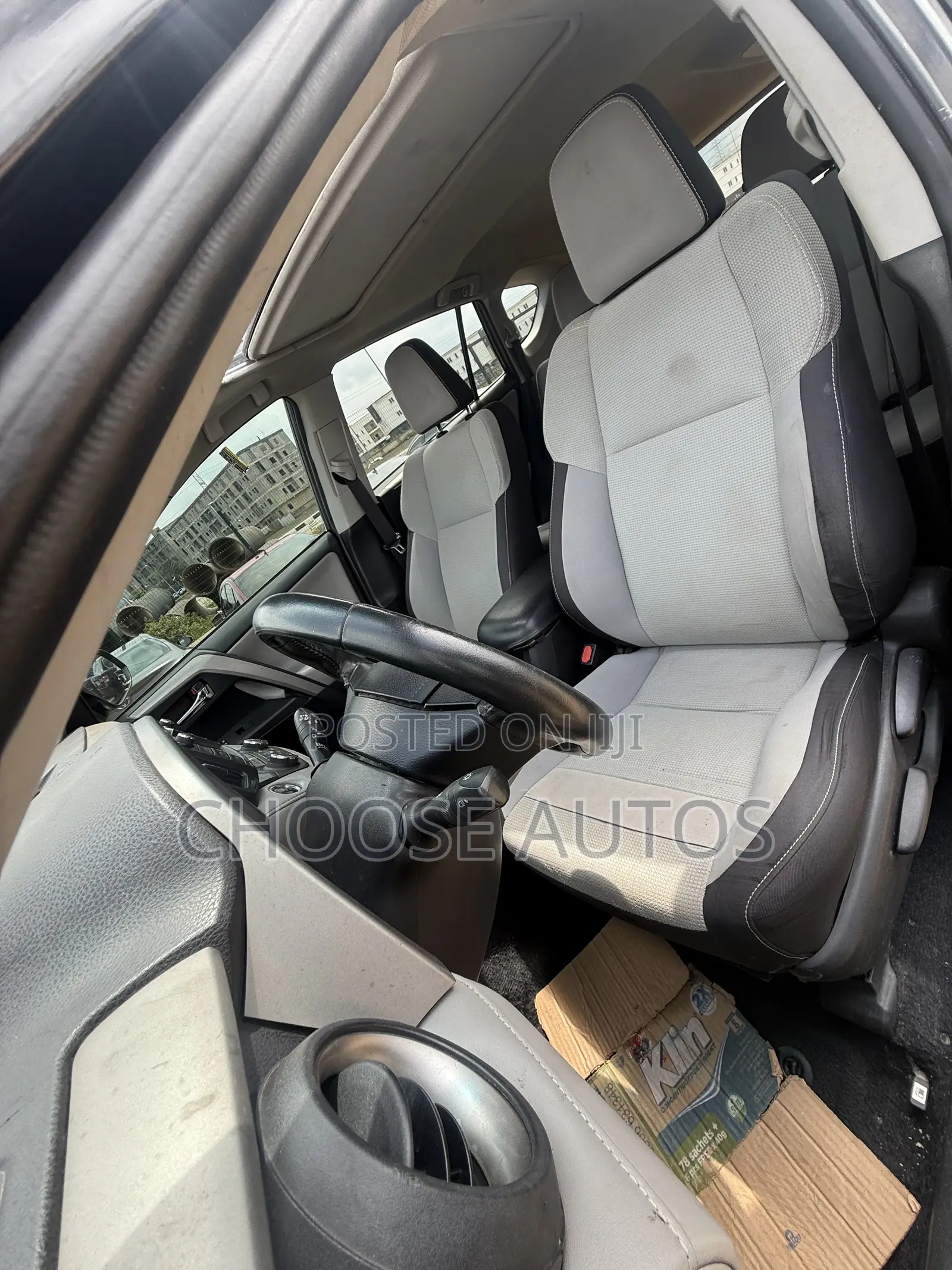 Toyota RAV4 XLE 4dr SUV AWD (2.5L 4cyl 6A) 2018 Black